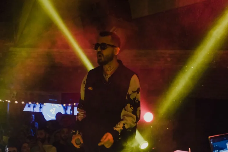 Das vielas ao Spotify Premium: a ascensão do trap periférico que conquistou quem antes ignorava o morro